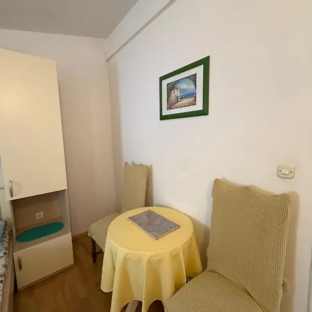 Nada Apartament *