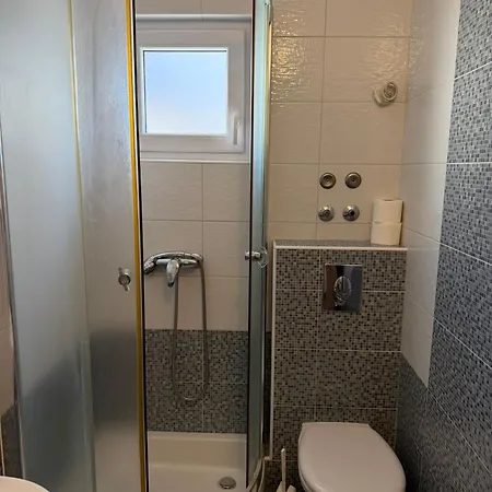 Apartament Nada *